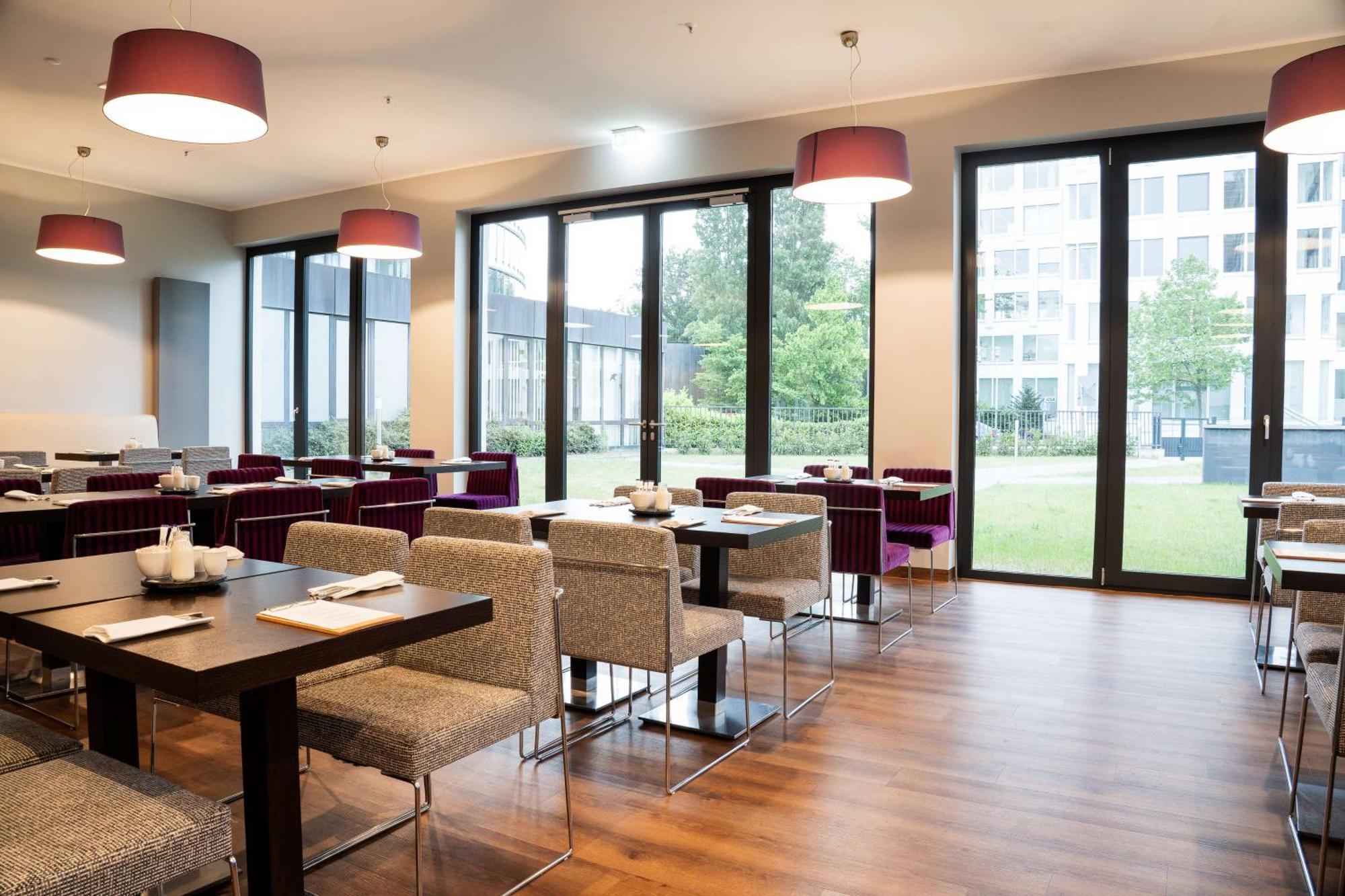 Radisson Blu Conference Hotel, Duesseldorf Exteriér fotografie
