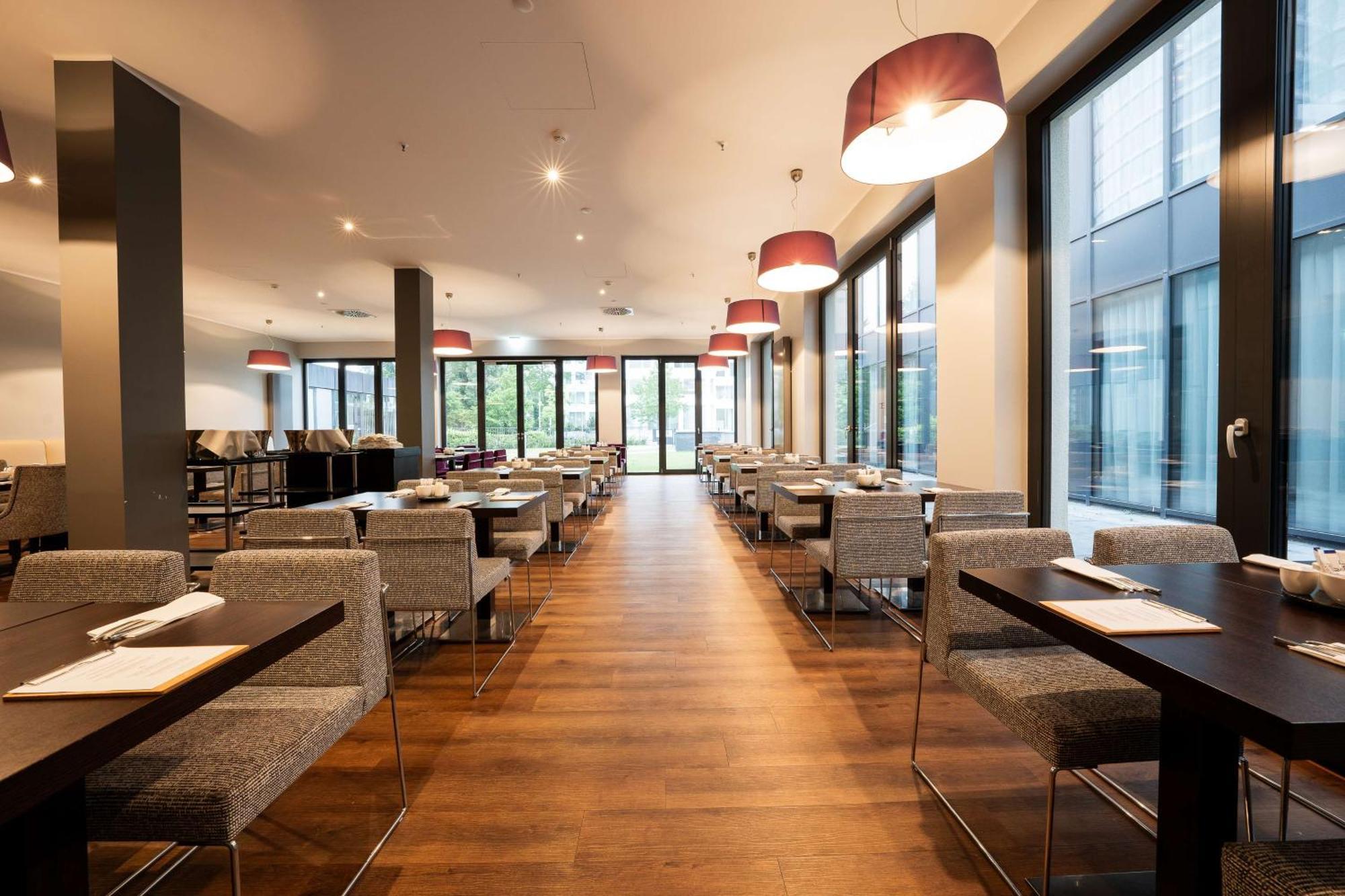 Radisson Blu Conference Hotel, Duesseldorf Exteriér fotografie