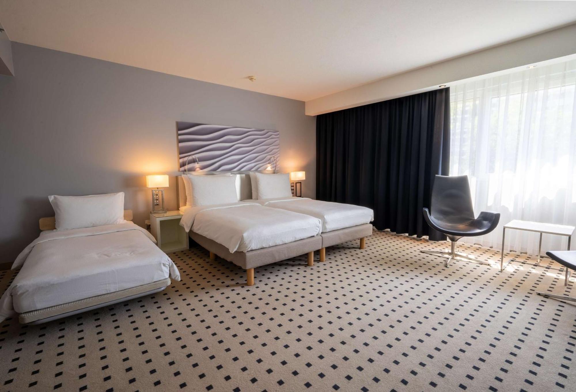 Radisson Blu Conference Hotel, Duesseldorf Exteriér fotografie