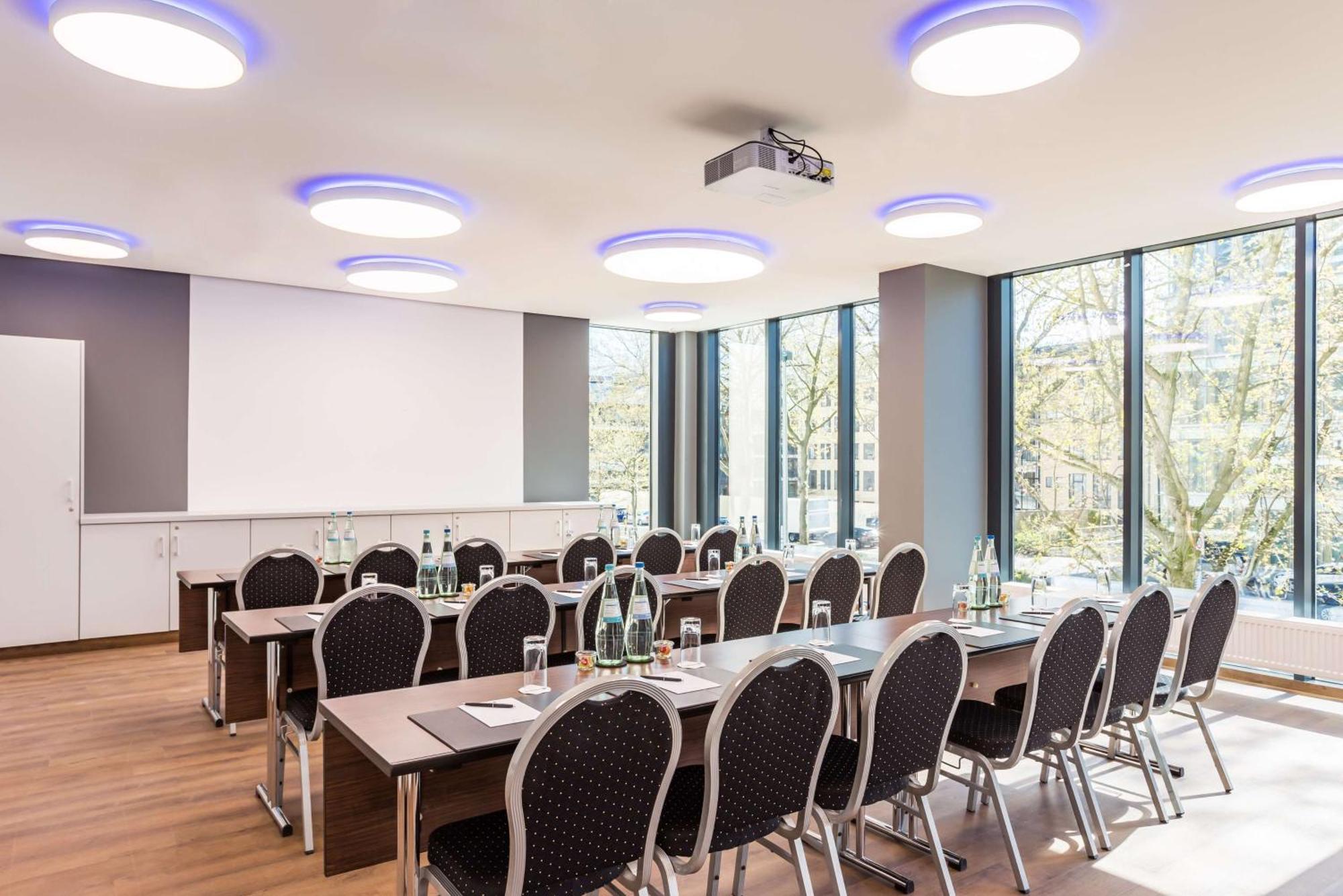 Radisson Blu Conference Hotel, Duesseldorf Exteriér fotografie
