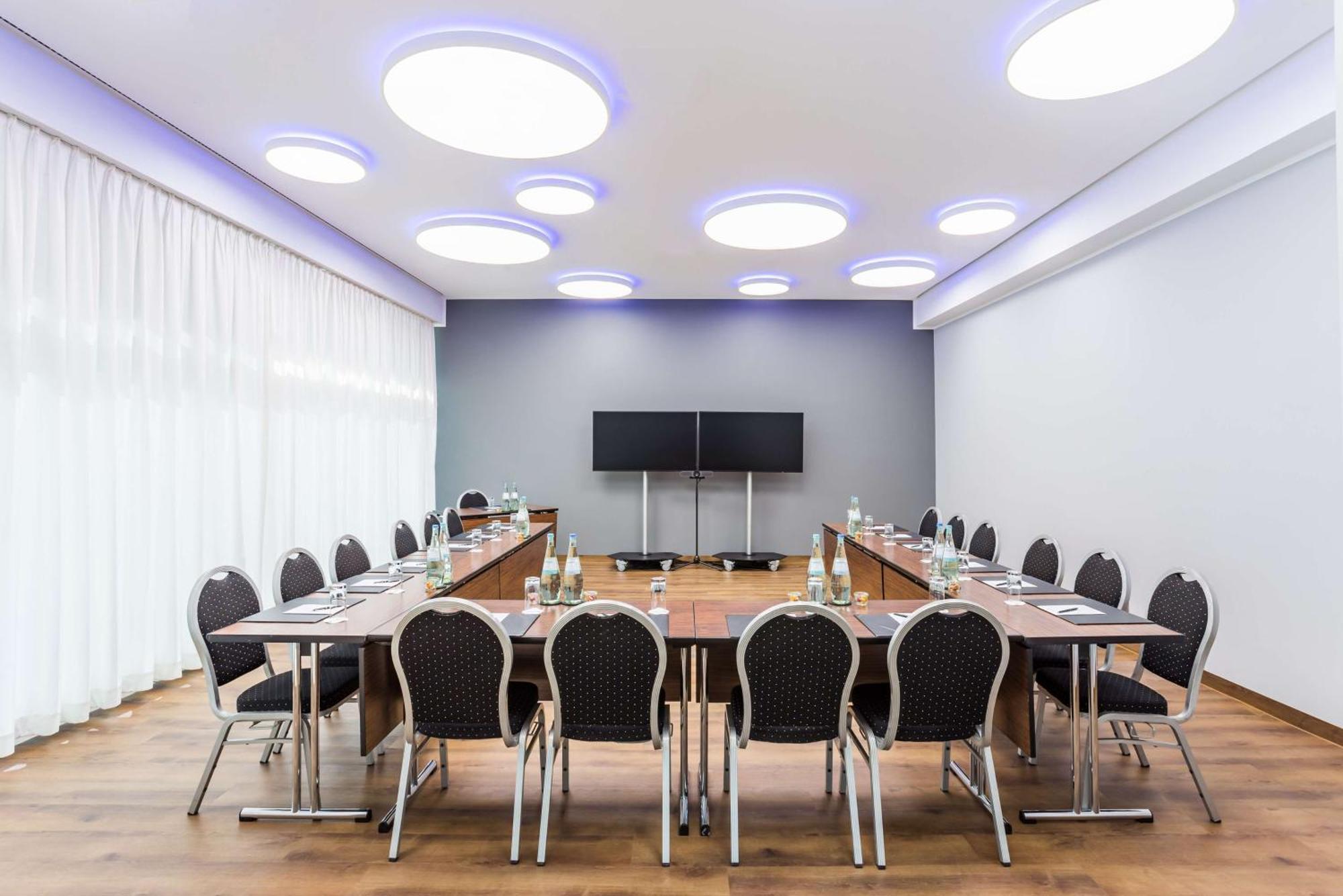 Radisson Blu Conference Hotel, Duesseldorf Exteriér fotografie